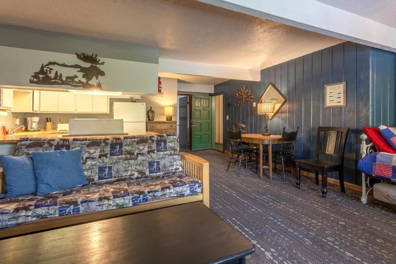 Village Suites Inn - American Black Bear - Perfect Location, In The Village! Can'T Be Better! Big Bear Lake Dış mekan fotoğraf
